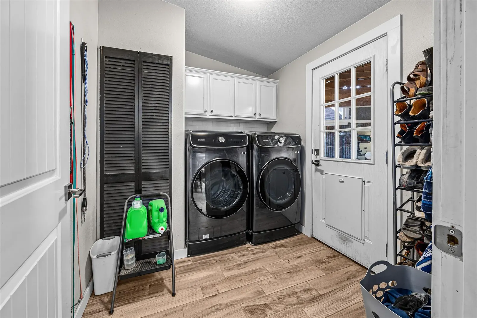 9806 Wheatgrass Lane — photo 11