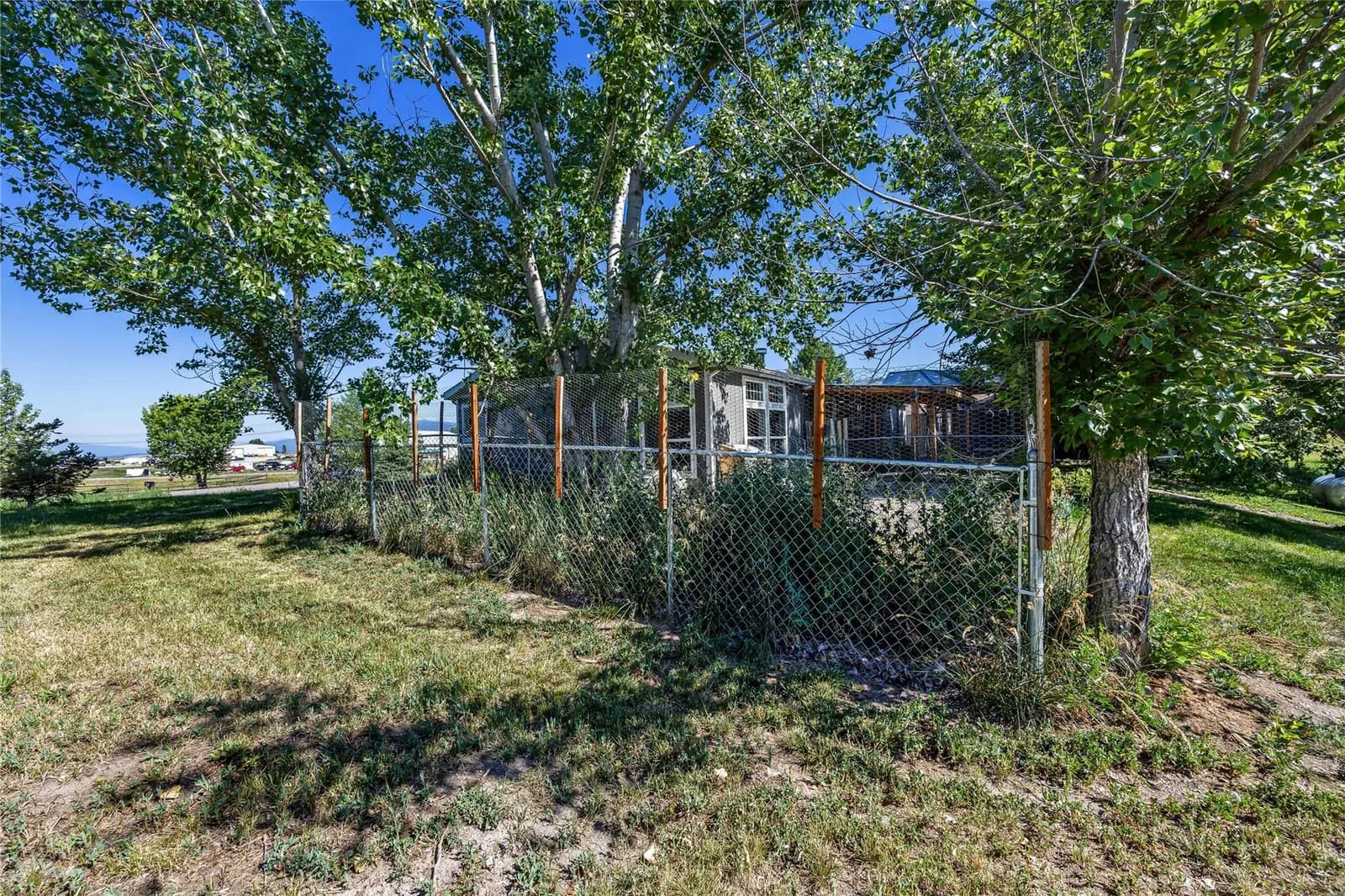 9806 Wheatgrass Lane — photo 34