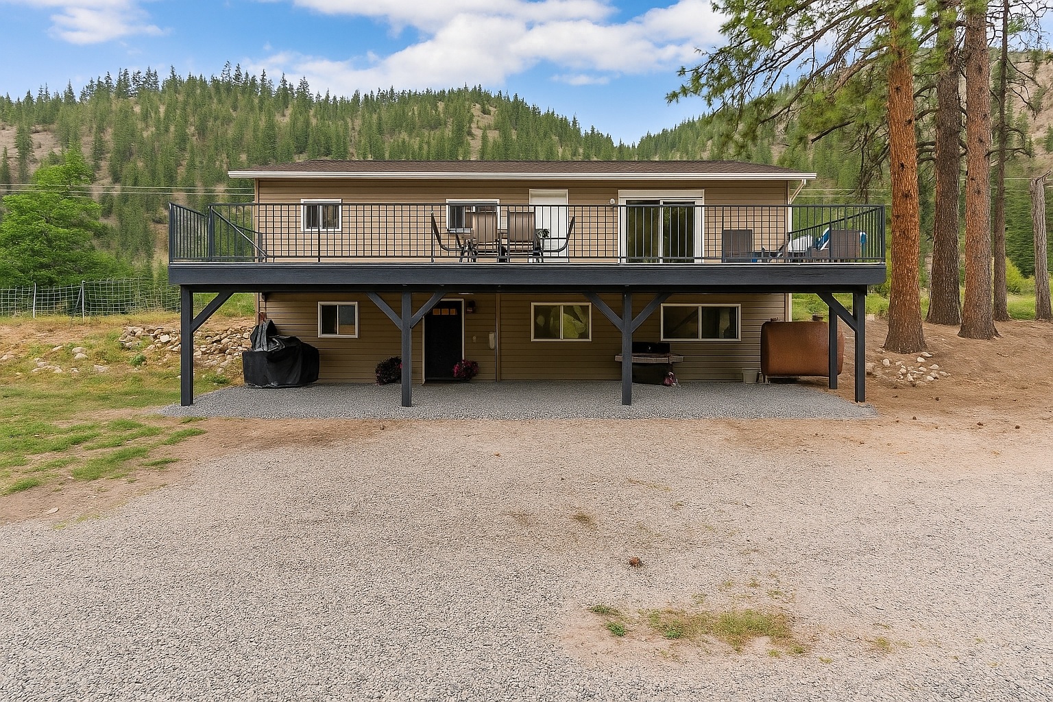 11625 Highway 12 W — photo 2