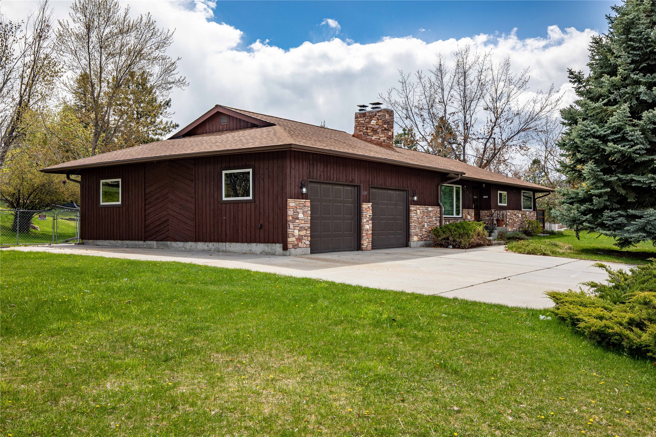 3205 Paul Lane — photo 2
