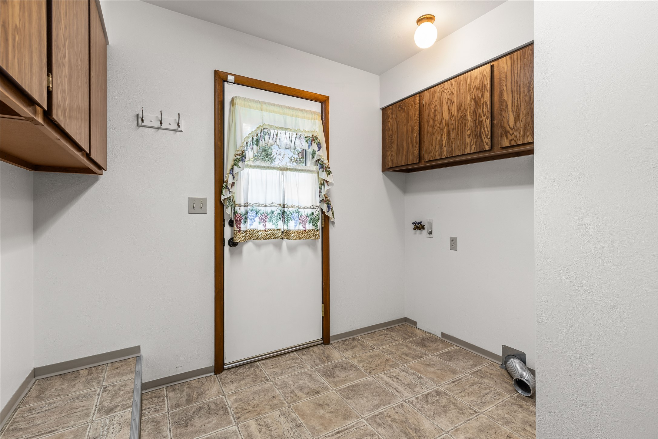 3205 Paul Lane — photo 26