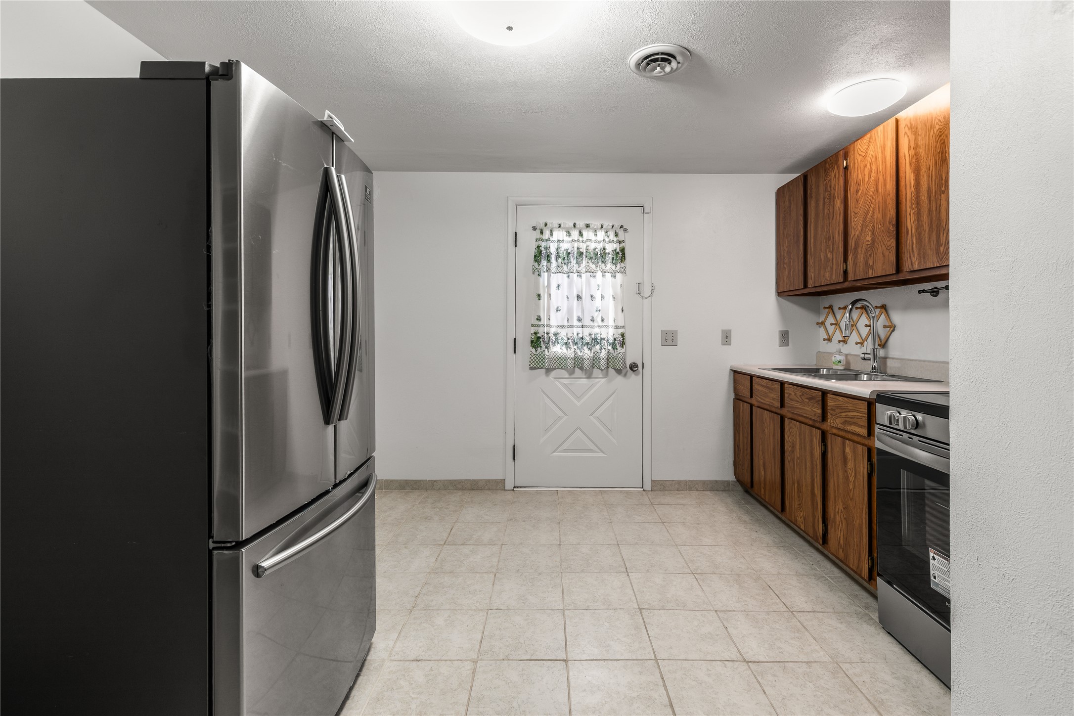 3205 Paul Lane — photo 32