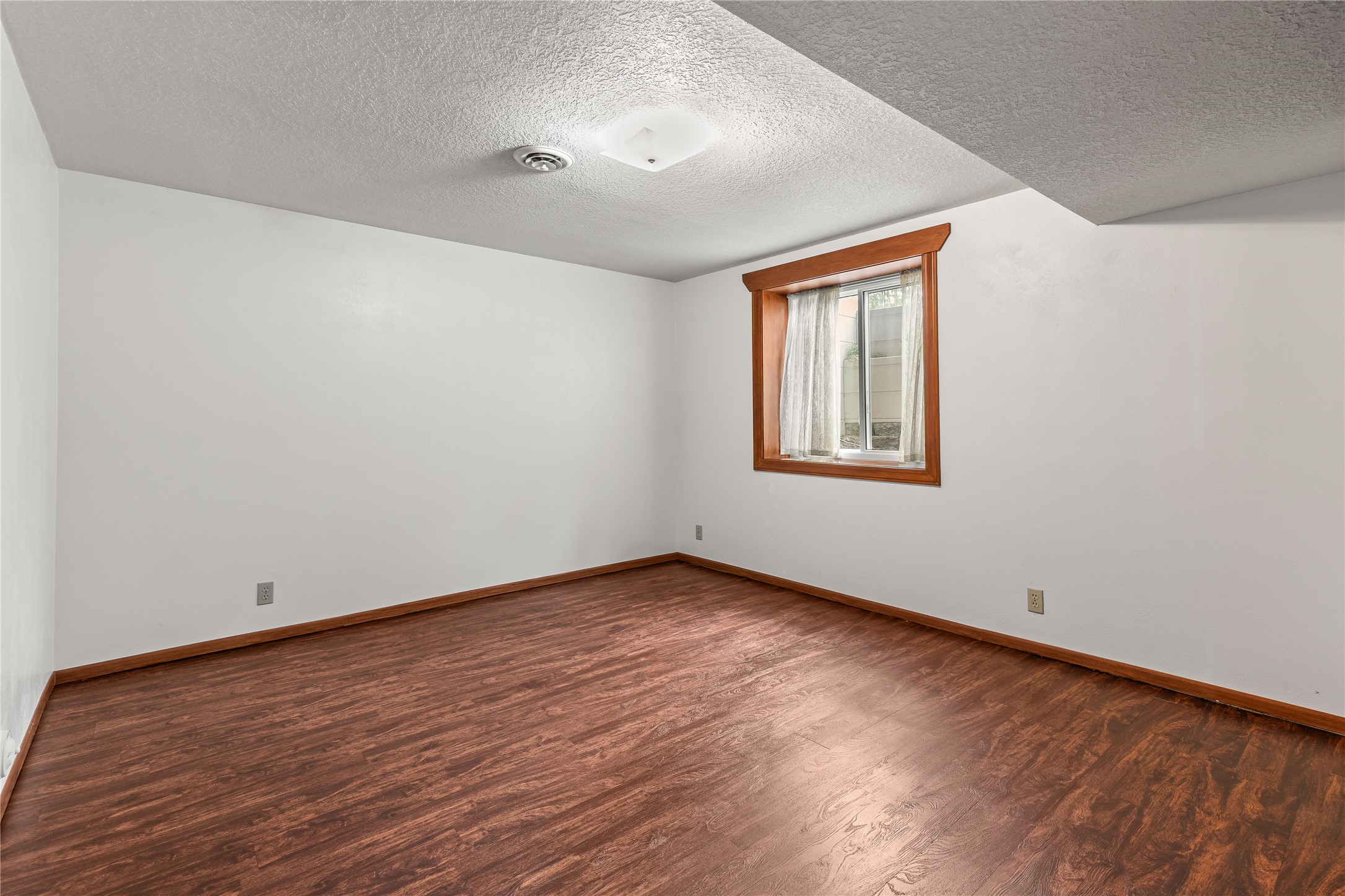 3205 Paul Lane — photo 41